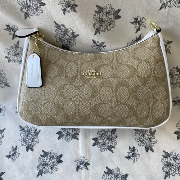 Coach Shoulder Bag Tan - Picture 5 of 7